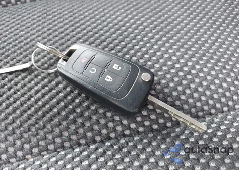 2015 Chevrolet Equinox 1Lt из США, поврежденный, VIN 2GNFLFEK2F6322550